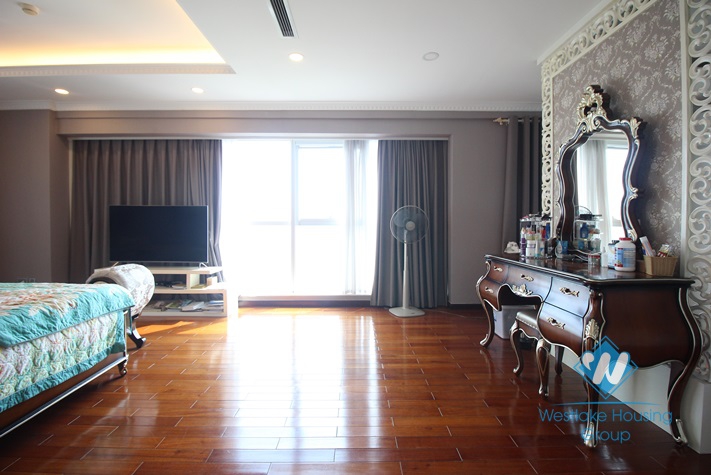 Nice apartment for rent in ciputra with luxurious furniture and modern equipment